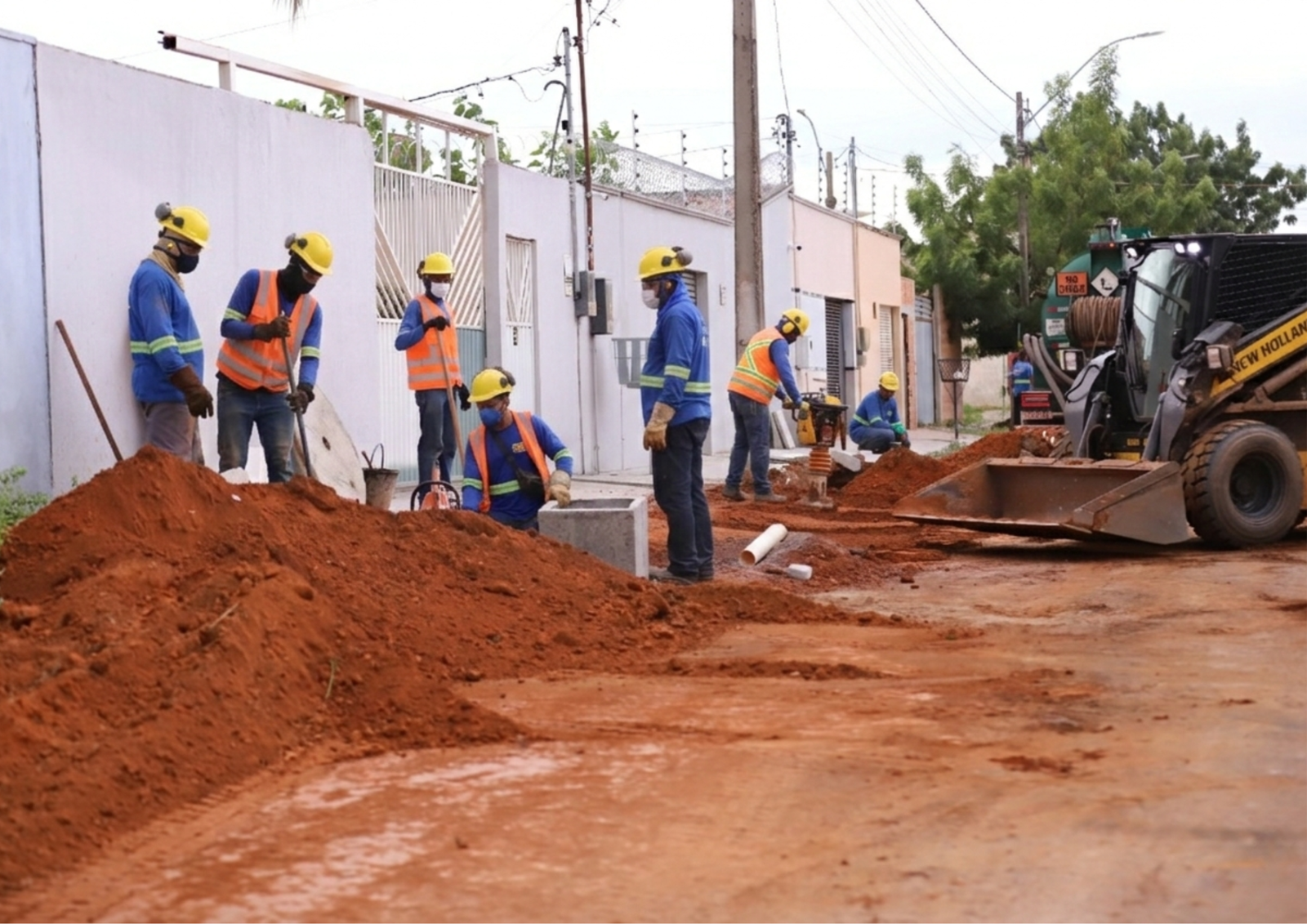 Secretaria de Obras intensifica ações de infraestrutura e manutenção pelo município